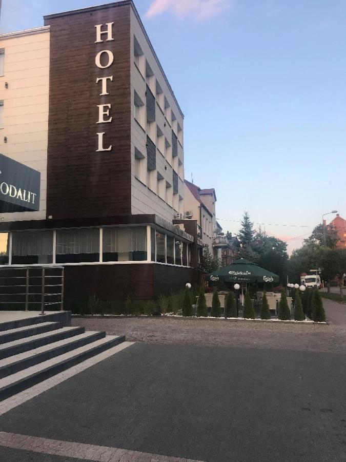Hotel Tiffany Nowe Miasto Lubawskie Exteriör bild