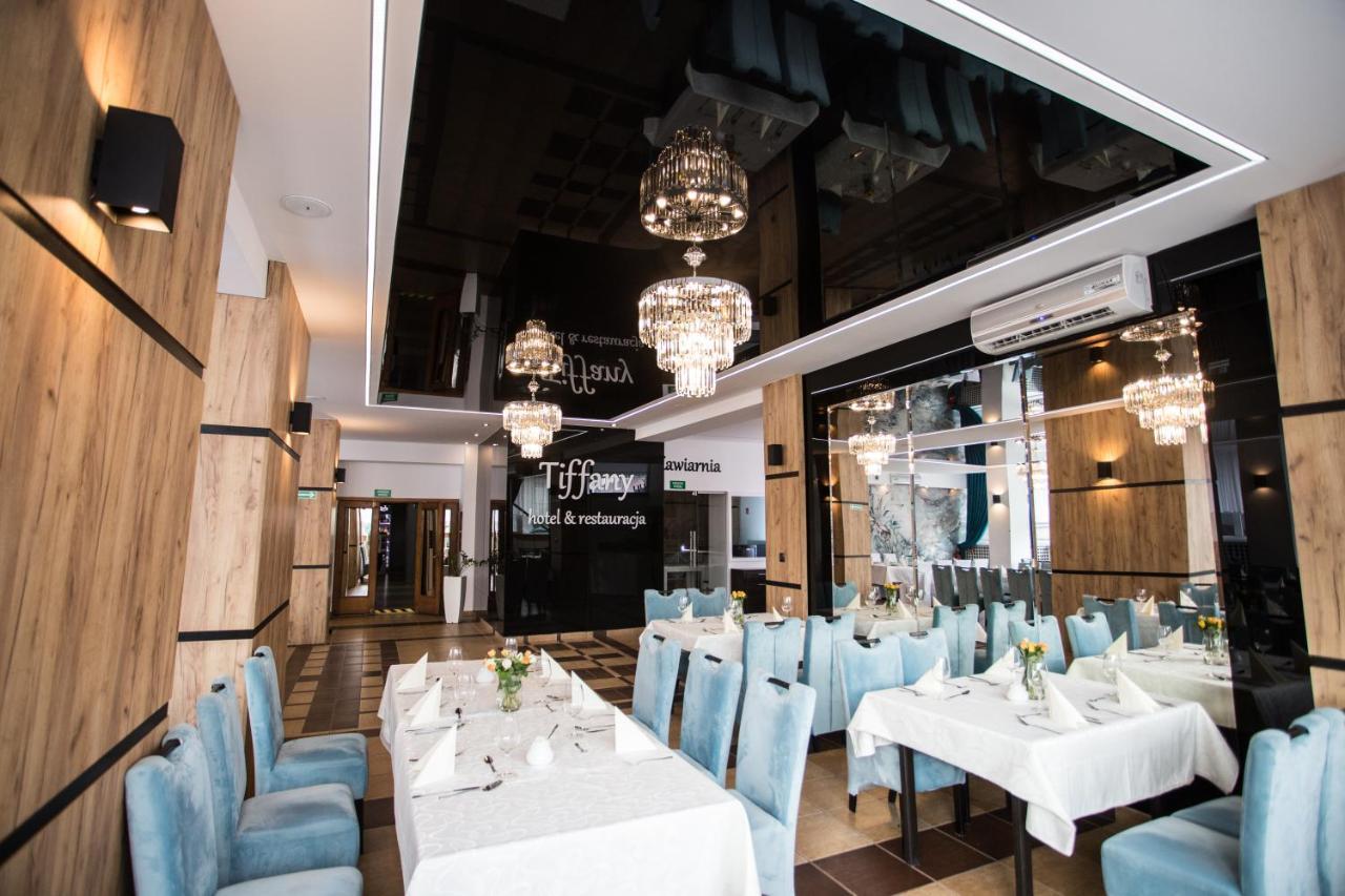 Hotel Tiffany Nowe Miasto Lubawskie Exteriör bild