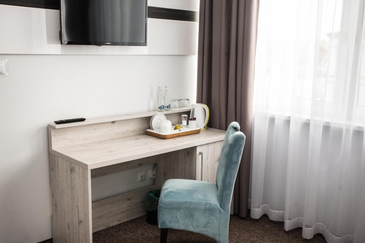 Hotel Tiffany Nowe Miasto Lubawskie Exteriör bild